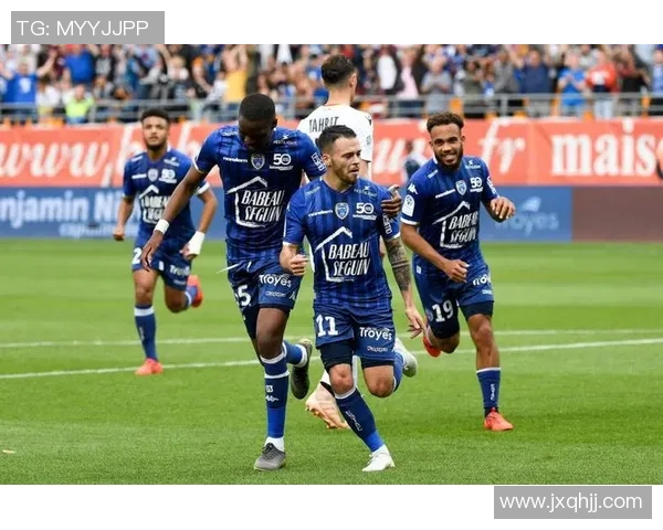 法乙南锡对阵朗斯精彩直播全程回顾与分析