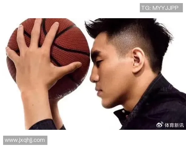 篮球衣与篮球明星的完美结合展现运动魅力与时尚风采
